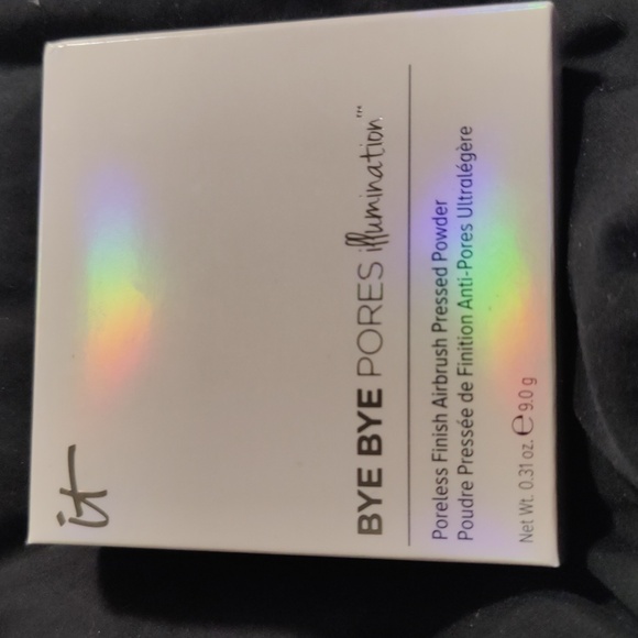 It Bye Bye pores illumination poreleas pressed powder - Picture 7 of 8